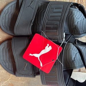 NWT Puma Sandals, Size 6, Black, Super comfy and supportive!